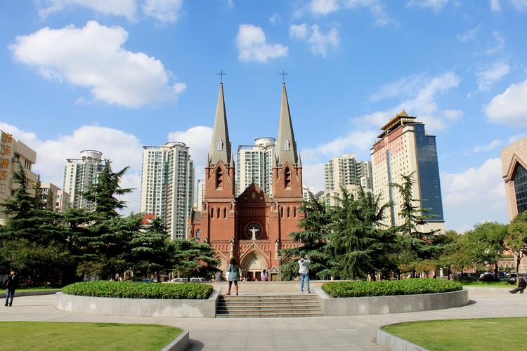 Religious Services in Shanghai