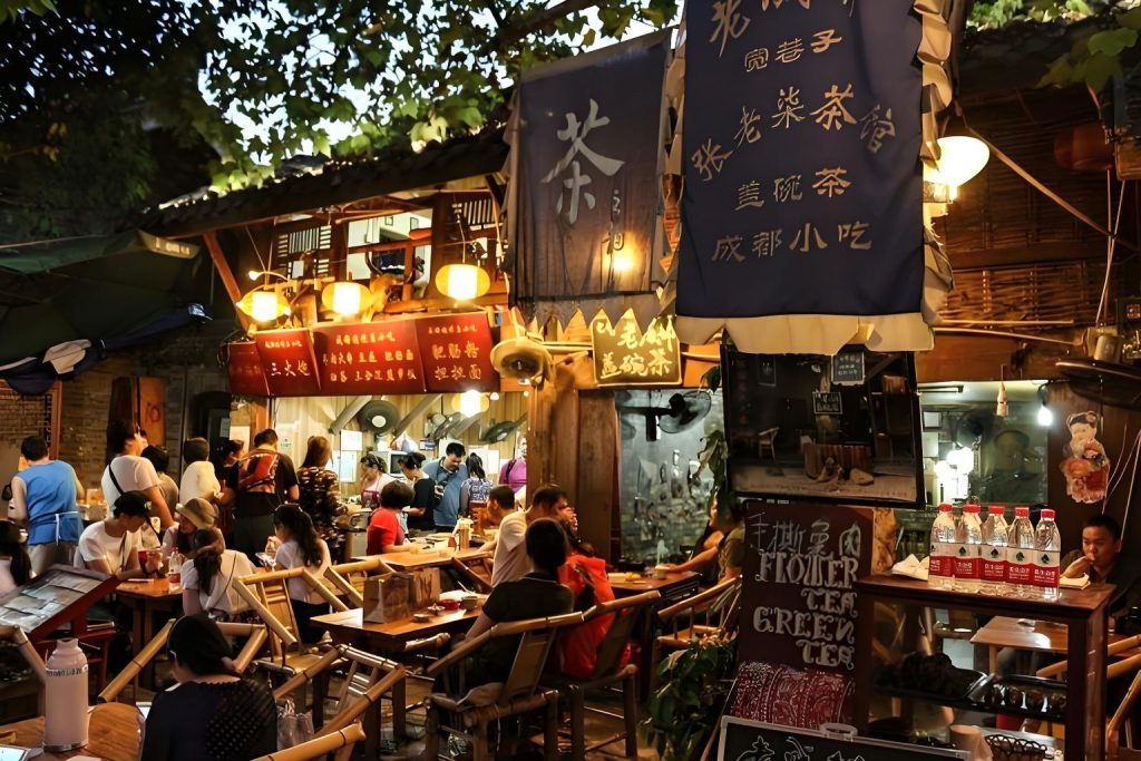 Touring Chengdu, China: Kuanzhai Alley