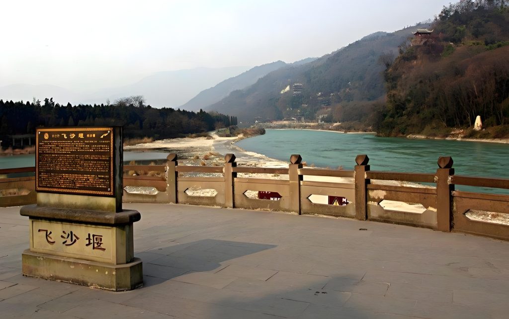 Travel to Chengdu, China—Dujiangyan Scenic Area: Experience the Miracle and Charm of a Millennium-Old Water Conservancy Project