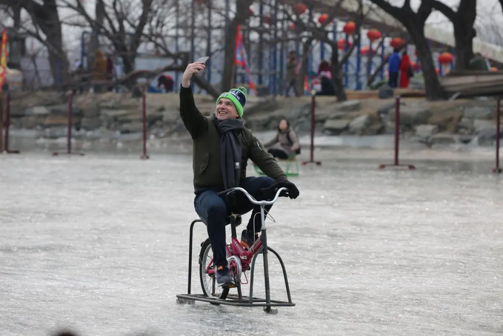 How to Visit the Summer Palace in Beijing for Foreign Tourists (Tips, Photos, and Maps)