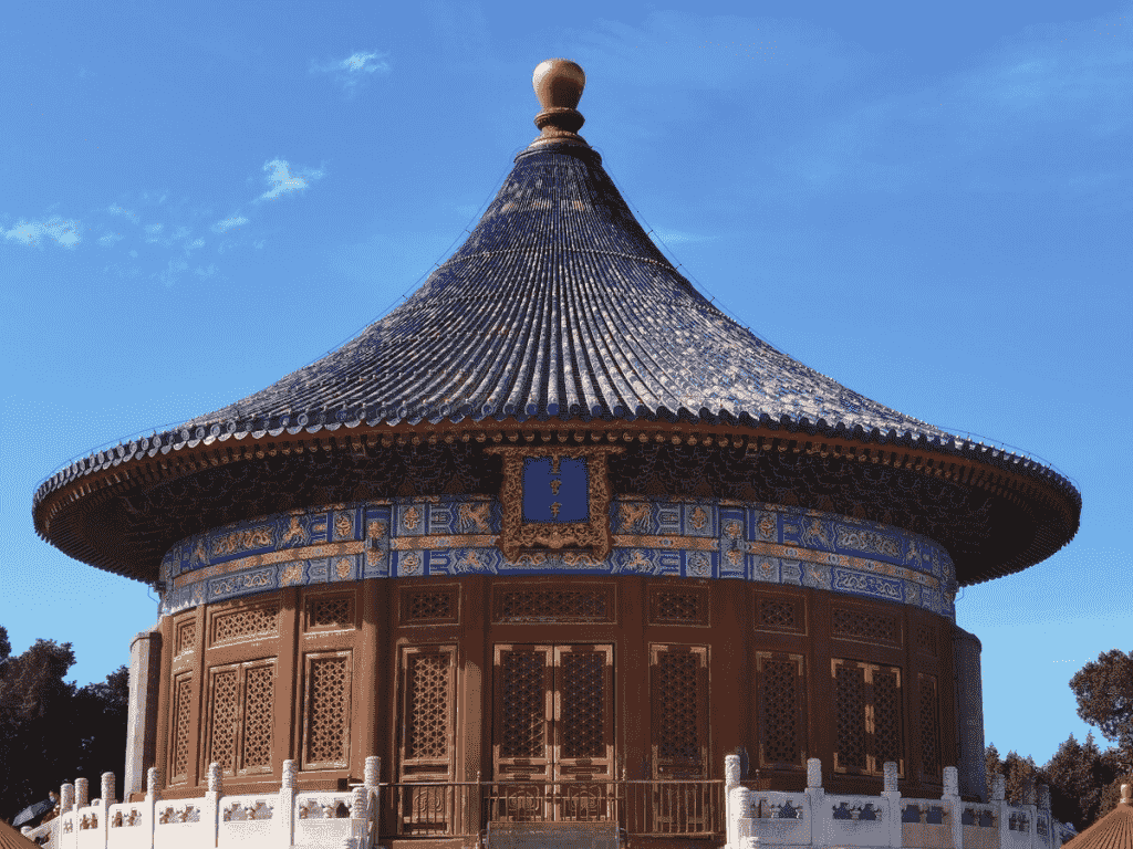 Foreigners Visiting Beijing—Temple of Heaven